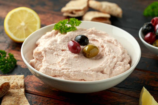 Tarama dip / salad